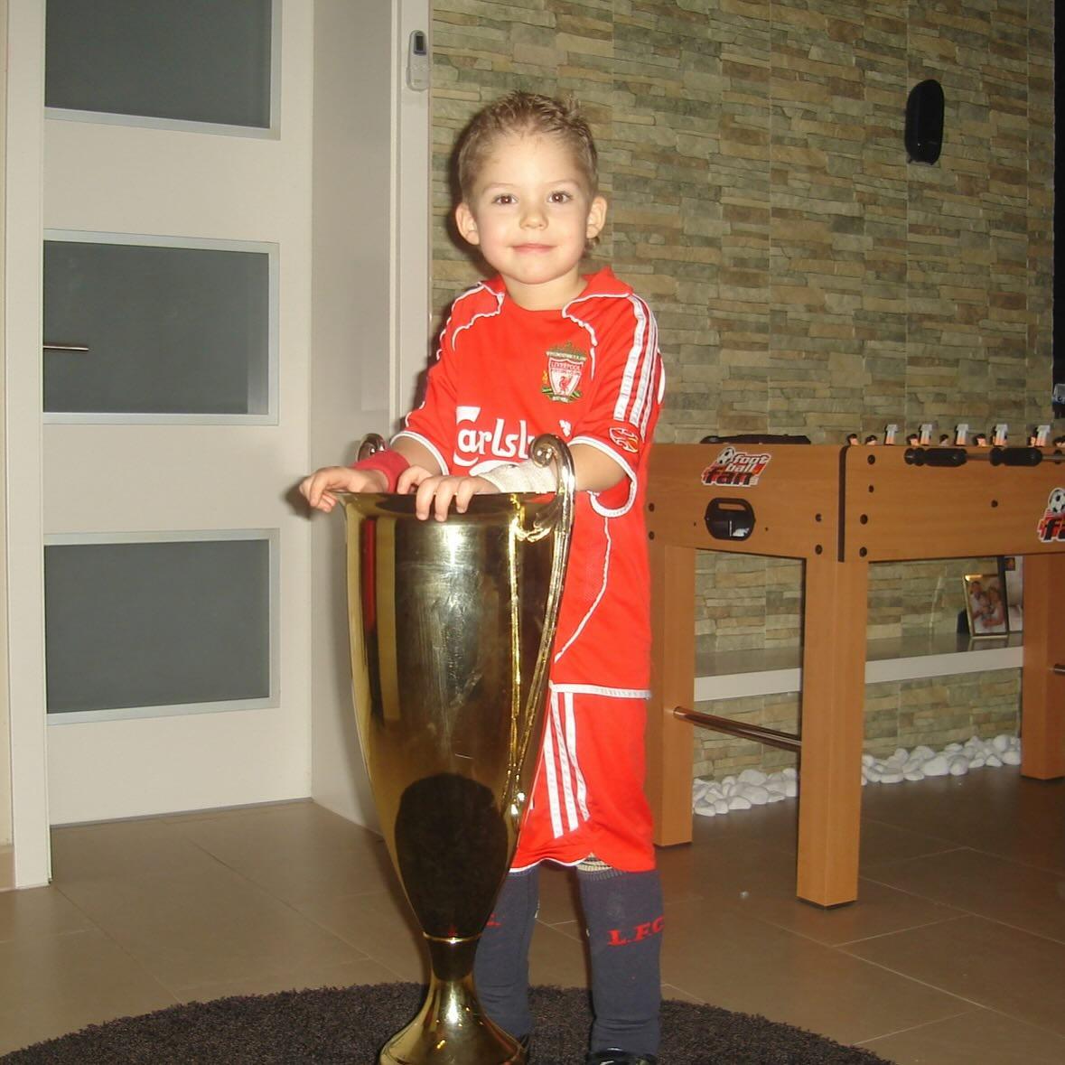 法甲球队阵容深度对比：每支球队的阵容实力与变化